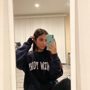 Brandy Melville sweater